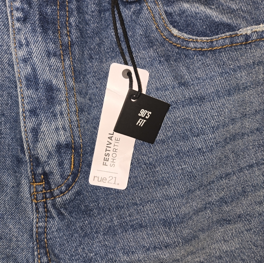 Rue21 Blue High-Waisted Jean Shorts Sz 8 - Picture 3 of 4